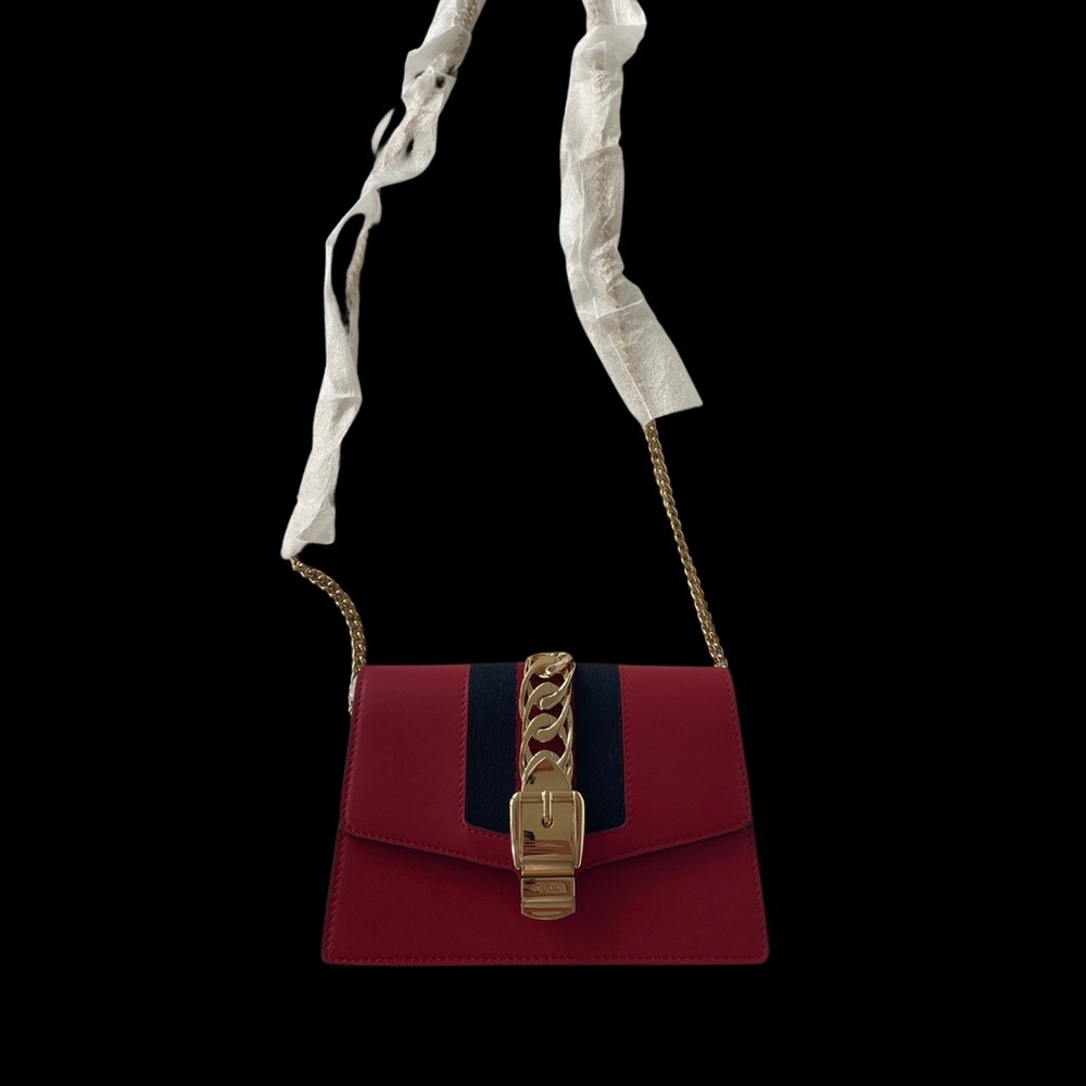 Super Mini Gucci Sylvie Chain Bag
